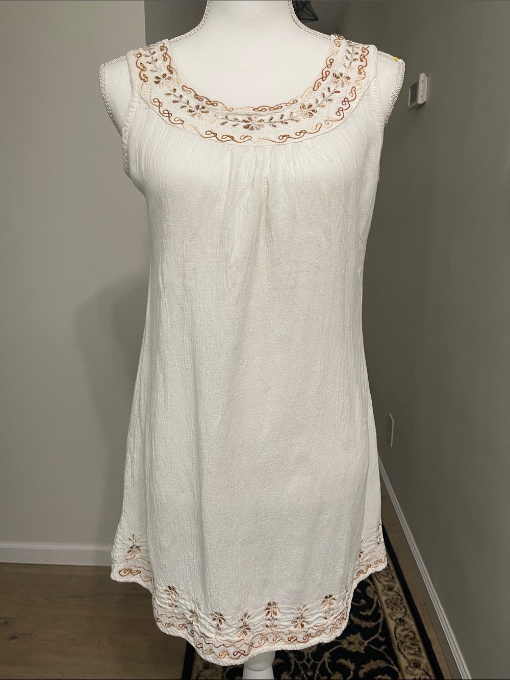 Raya Sun White Crinkle Linen Cotton Boho Embroidered Mini Dress Coverup Size M